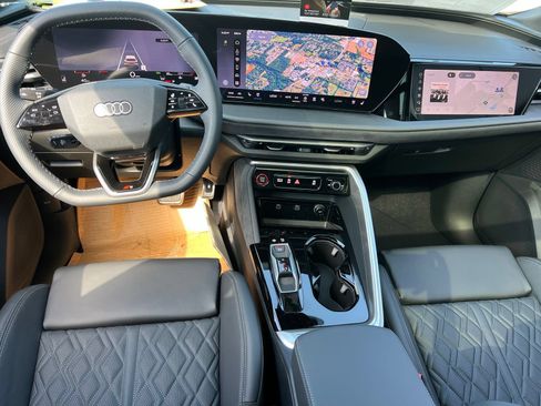 New 2026 Audi SQ5 Premium Plus AWD/4WD image 40