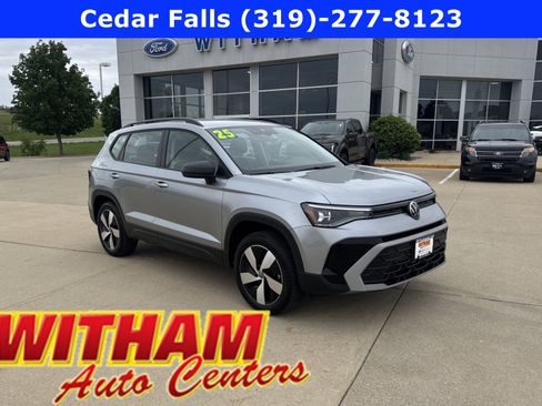 Used 2025 Volkswagen Taos S AWD/4WD image 1