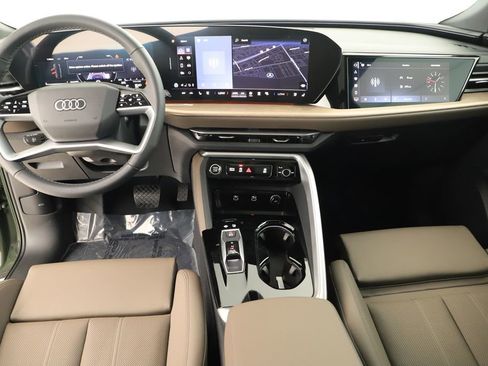 New 2025 Audi Q5 Prestige AWD/4WD image 18