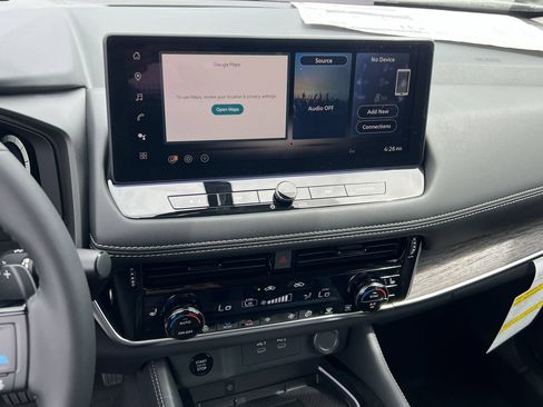 New 2026 Nissan Rogue Platinum w/ Platinum Premium Package AWD/4WD image 10
