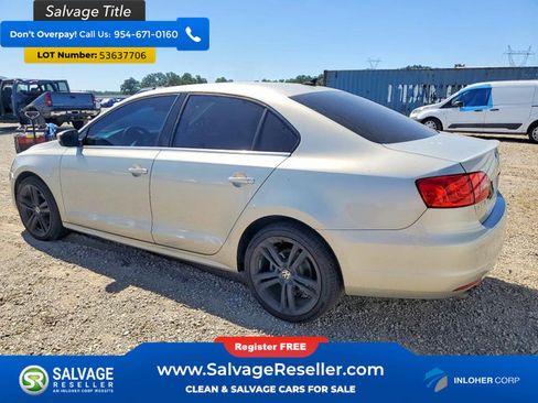 Used 2012 Volkswagen Jetta TDI FWD image 3