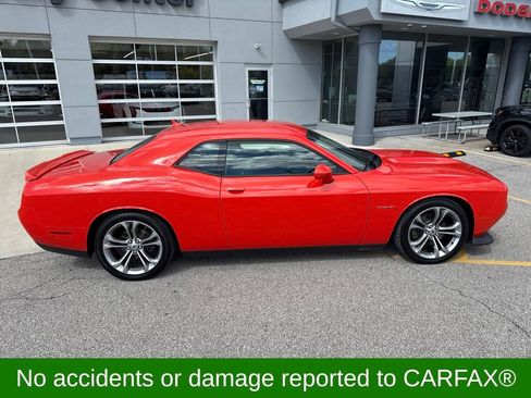 Used 2020 Dodge Challenger R/T w/ Cold Weather Group RWD image 4