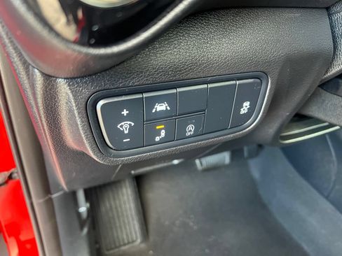 Certified 2022 Kia Soul GT-Line FWD image 54