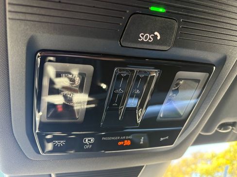 New 2026 Volkswagen Tiguan SE R-Line image 19