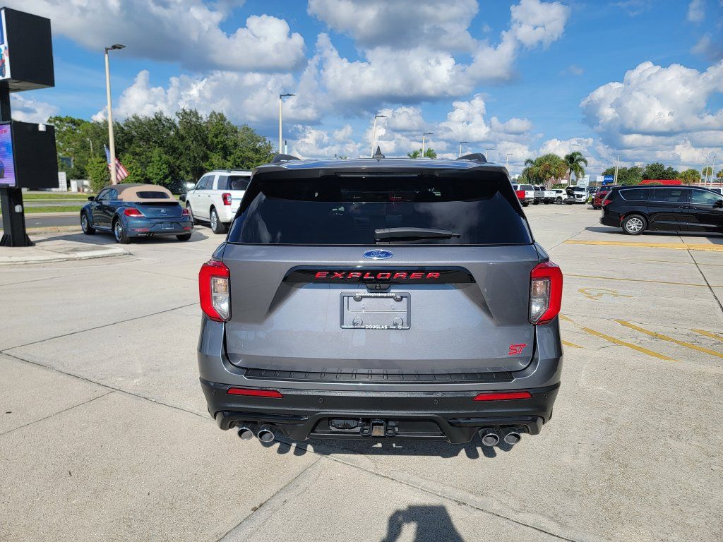 Used 2024 Ford Explorer ST w/ Equipment Group 401A AWD/4WD image 4