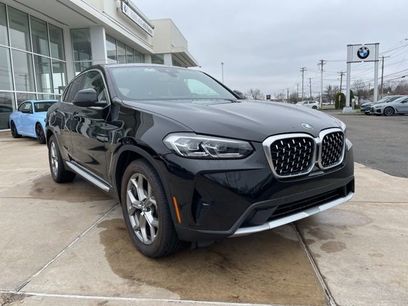 Certified 2022 BMW X4 xDrive30i w/ Premium Package 2
