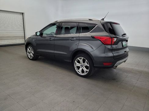 Used 2019 Ford Escape Titanium AWD/4WD image 3