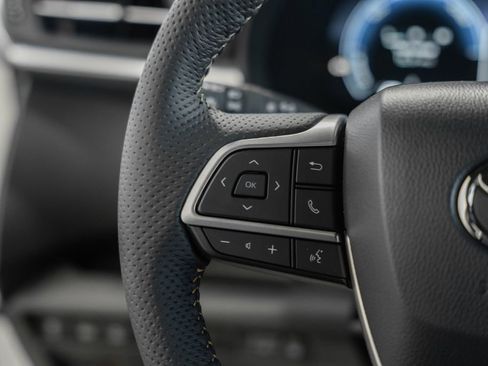 New 2026 Toyota Sienna XLE Woodland Edition AWD/4WD image 27