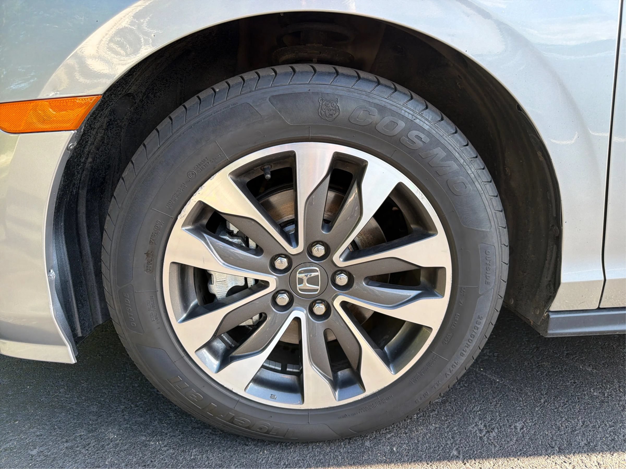 Used 2021 Honda Odyssey EX-L image 16