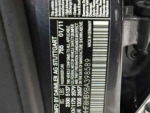 Used 2011 Mercedes-Benz E 350 4MATIC Sedan image 23