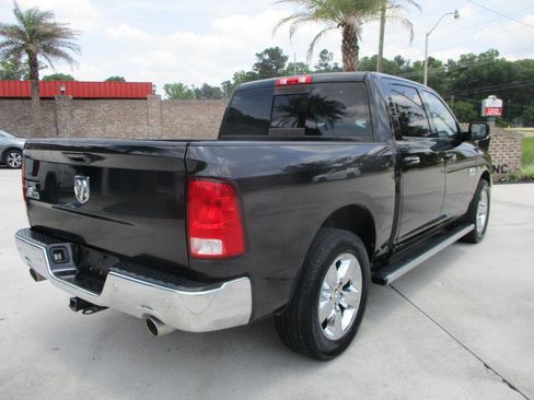 Used 2017 RAM 1500 Big Horn RWD image 27