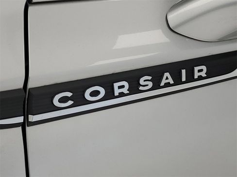 Used 2020 Lincoln Corsair Reserve w/ Equipment Group 201A image 7