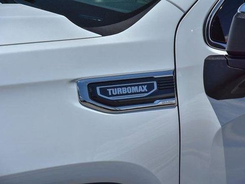 New 2025 GMC Sierra 1500 SLE w/ Preferred Package image 7