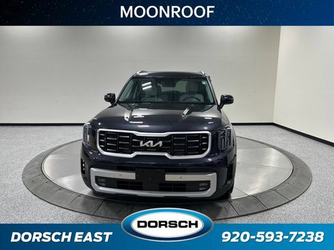 Used 2025 Kia Telluride SX w/ SX Captain's Chair Package FWD image 3