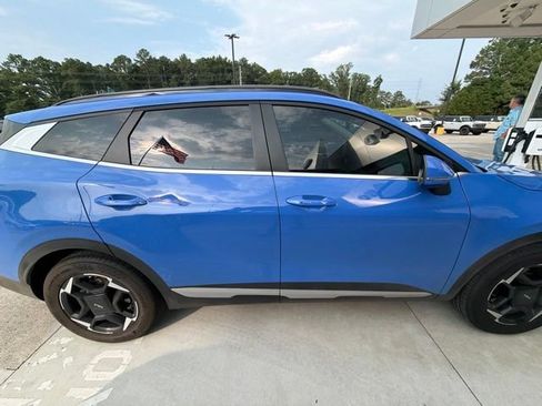 Used 2026 Kia Sportage EX w/ EX Panorama Roof Package FWD image 41