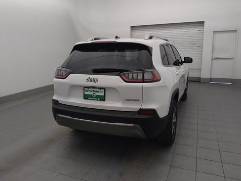 Used 2019 Jeep Cherokee Limited image 7