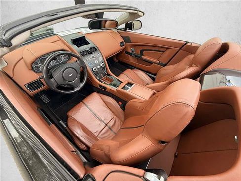 Used 2017 Aston Martin V12 Vantage S RWD image 21