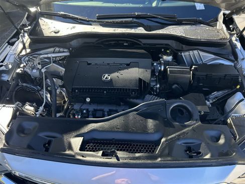 Used 2023 Acura MDX FWD w/ Technology Package image 9