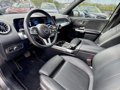 Used 2022 Mercedes-Benz GLB 250 4MATIC image 15