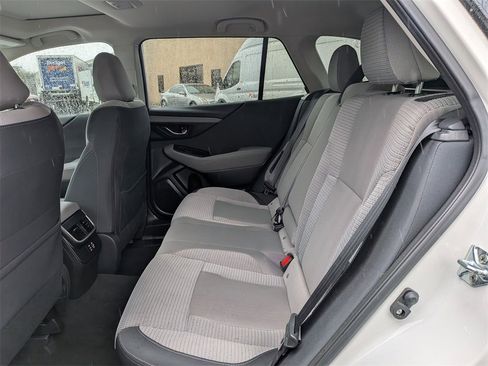 Used 2025 Subaru Outback Premium image 28