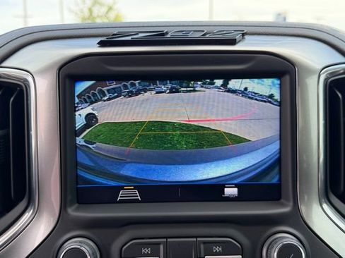 Used 2022 Chevrolet Silverado 1500 RST image 16