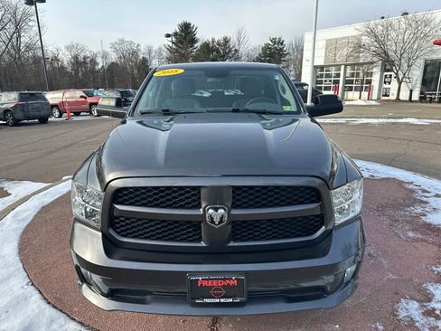 Used 2018 RAM 1500 ST image 8