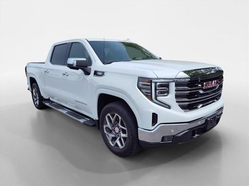 Used 2025 GMC Sierra 1500 SLT w/ SLT Premium Plus Package AWD/4WD image 7