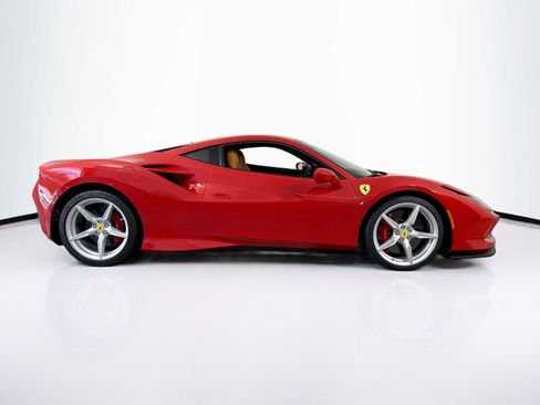 Certified 2020 Ferrari F8 Tributo RWD image 8