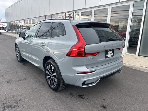 Certified 2025 Volvo XC60 B5 Plus image 3
