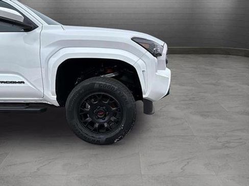 New 2025 Toyota Tacoma SR5 AWD/4WD image 20