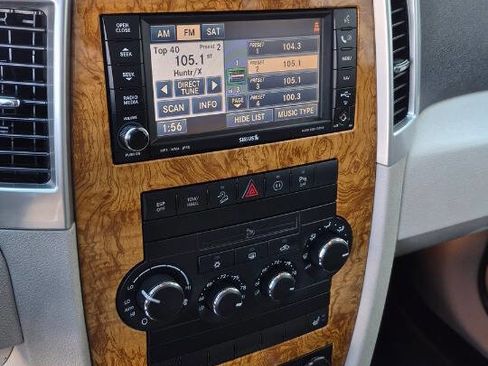 Used 2009 Jeep Grand Cherokee Limited image 61