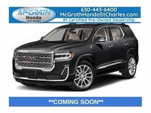 Used 2023 GMC Acadia SLT AWD/4WD image 1