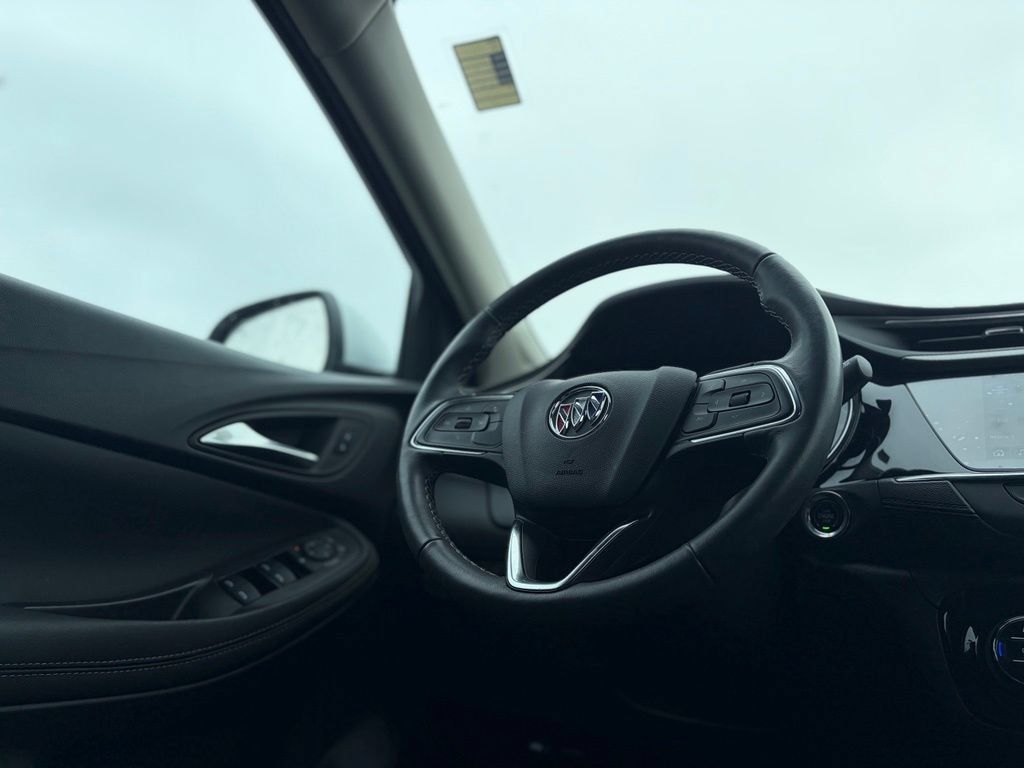 Used 2023 Buick Encore GX Select w/ Safety Package II AWD/4WD image 36