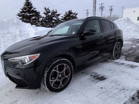 Used 2018 Alfa Romeo Stelvio Sport w/ Quick Order Package 22J Sport image 5
