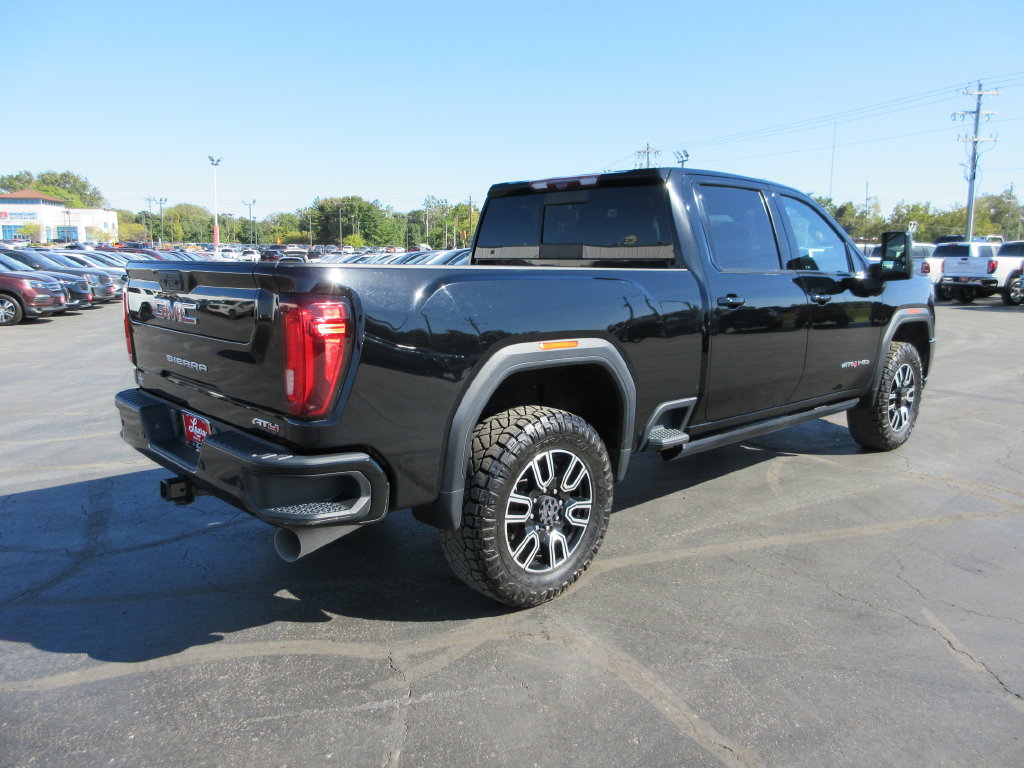 Used 2023 GMC Sierra 2500 AT4 w/ AT4 Premium Plus Package AWD/4WD image 5