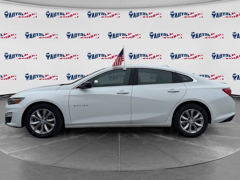 Used 2023 Chevrolet Malibu LT FWD image 2