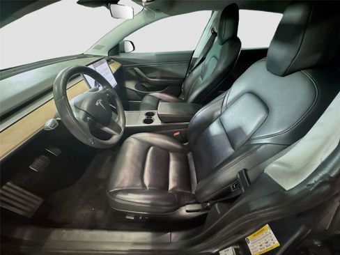 Used 2020 Tesla Model 3 Long Range image 10