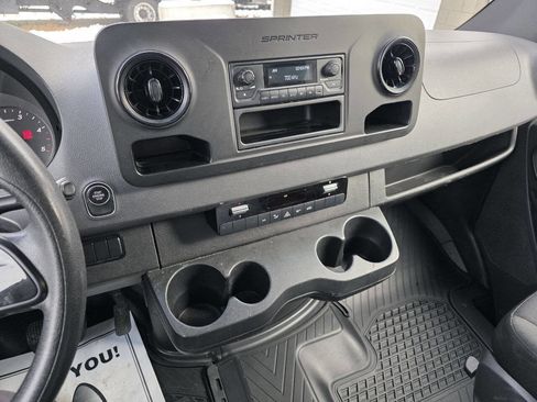 Used 2020 Mercedes-Benz Sprinter 2500 w/ Driver Convenience Package image 12