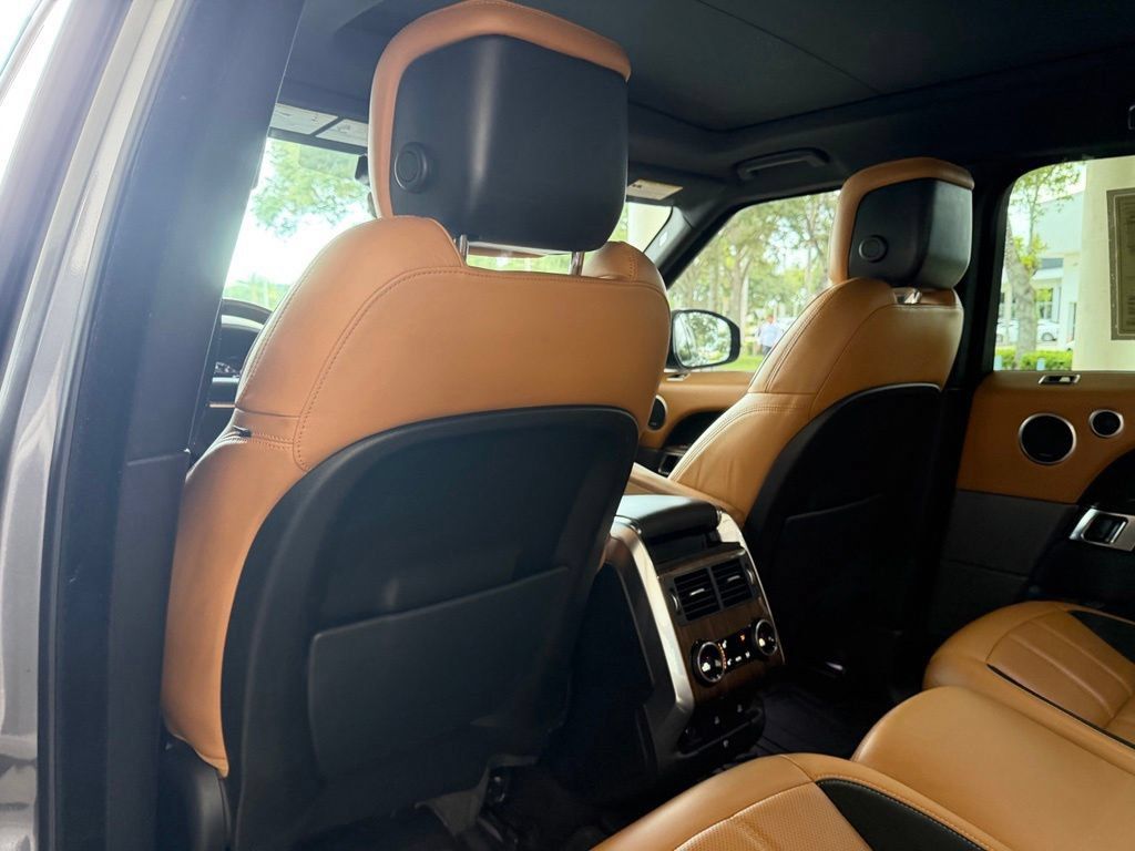Used 2018 Land Rover Range Rover Sport Supercharged AWD/4WD image 38