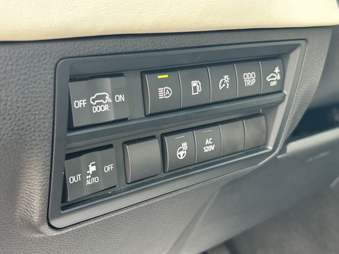 Certified 2023 Toyota Sequoia Capstone AWD/4WD image 16