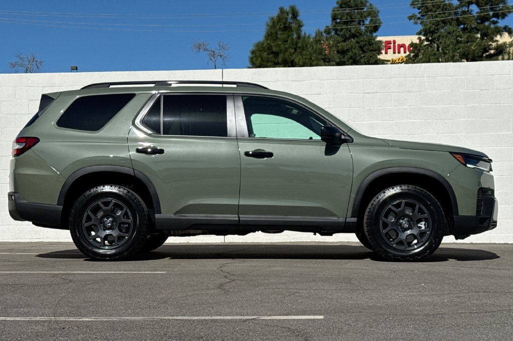 New 2026 Honda Pilot TrailSport image 7