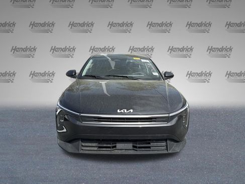 Used 2025 Kia K4 LXS image 6