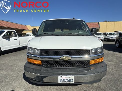 Used 2019 Chevrolet Express 3500 LT w/ LT Preferred Equipment Group image 5