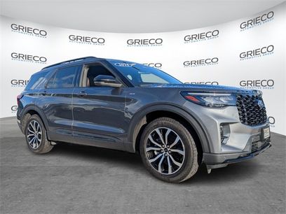 Used 2025 Ford Explorer ST-Line w/ Premium Package