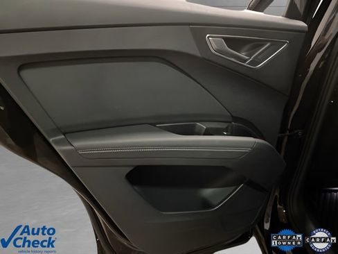 Used 2024 Audi Q4 e-tron Premium image 62
