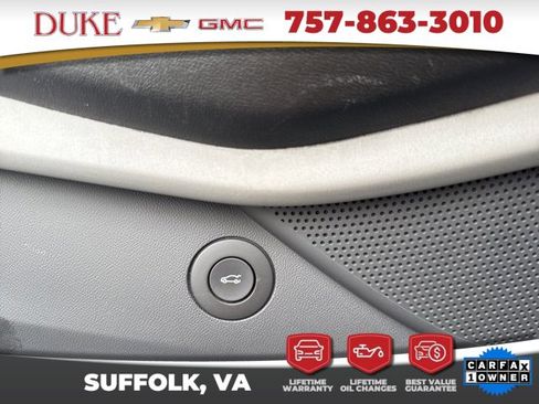 Used 2023 Chevrolet Camaro LT image 13