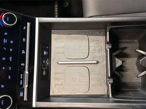Certified 2025 Hyundai Santa Fe SEL FWD image 19