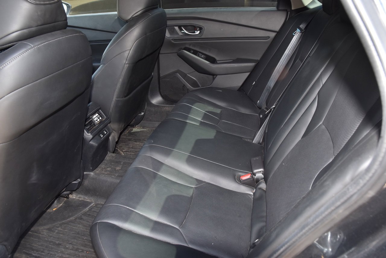 Used 2023 Honda Accord Touring image 9