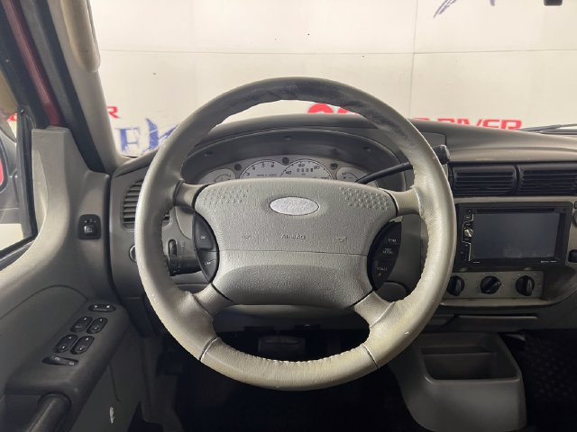 Used 2003 Ford Explorer Sport Trac XLS RWD image 15