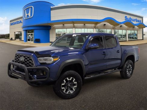 Used 2023 Toyota Tacoma TRD Off-Road w/ TRD Premium Off Road Package image 1